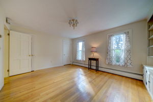1697 Chamberlain Hwy, Berlin, CT 06037, USA Photo 31
