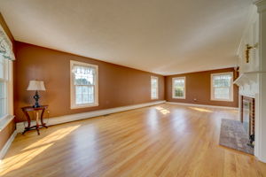 1697 Chamberlain Hwy, Berlin, CT 06037, USA Photo 26