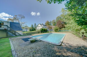 1697 Chamberlain Hwy, Berlin, CT 06037, USA Photo 9