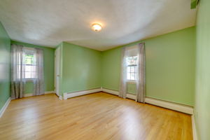 1697 Chamberlain Hwy, Berlin, CT 06037, USA Photo 37