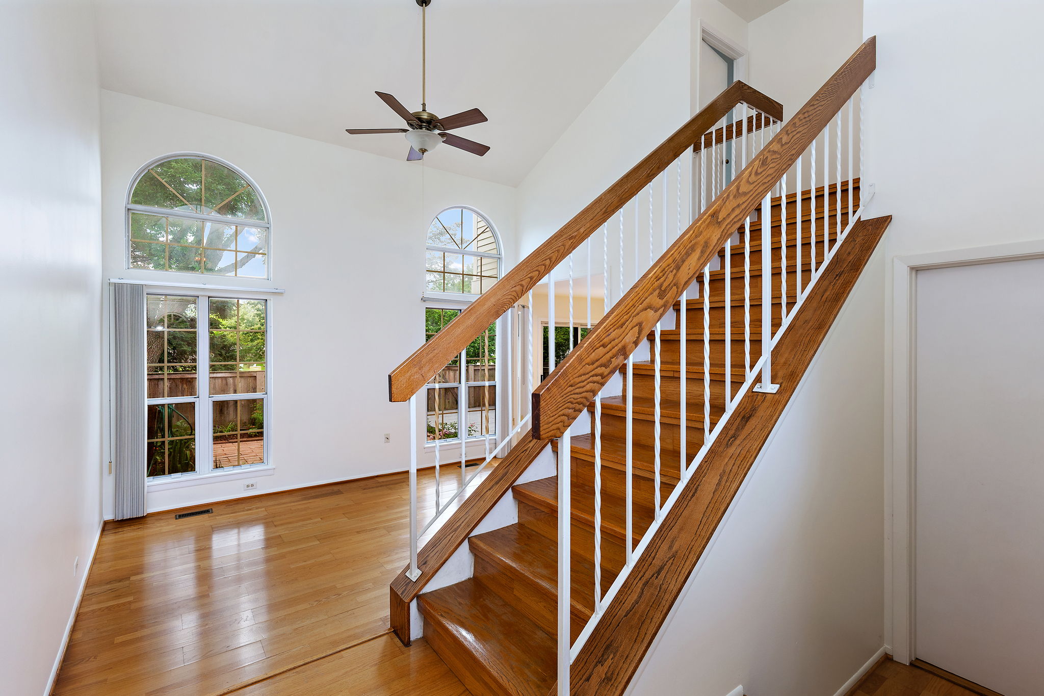 849 Dighton Ln, Schaumburg, IL 60173, US Photo 3