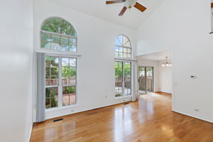 849 Dighton Ln, Schaumburg, IL 60173, US Photo 3