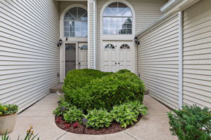 849 Dighton Ln, Schaumburg, IL 60173, US Photo 1