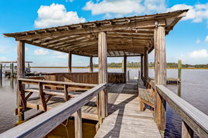 Dock
