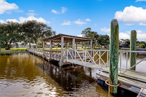 Dock