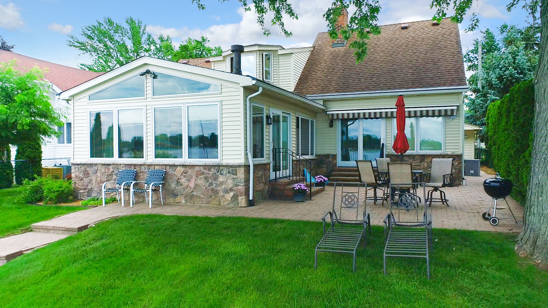4914 Sherwell Dr, Waterford Twp, MI 48327, USA Photo 2