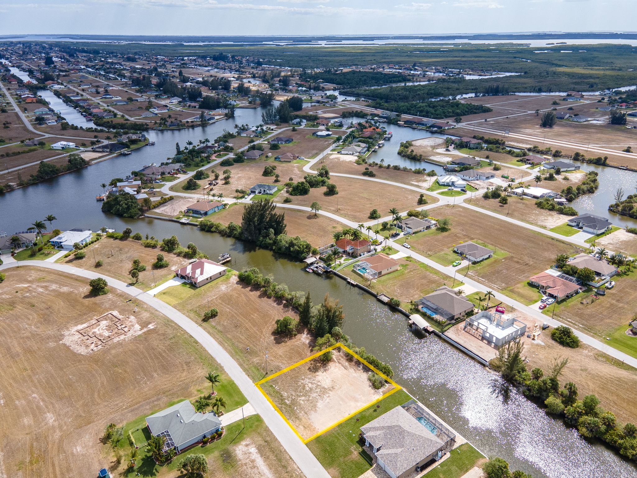 2613 NW 37th Pl, Cape Coral, FL 33993, US Photo 6