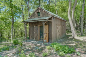 Shed