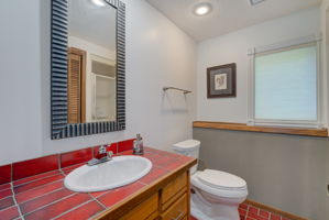 Lower Level - Bathroom