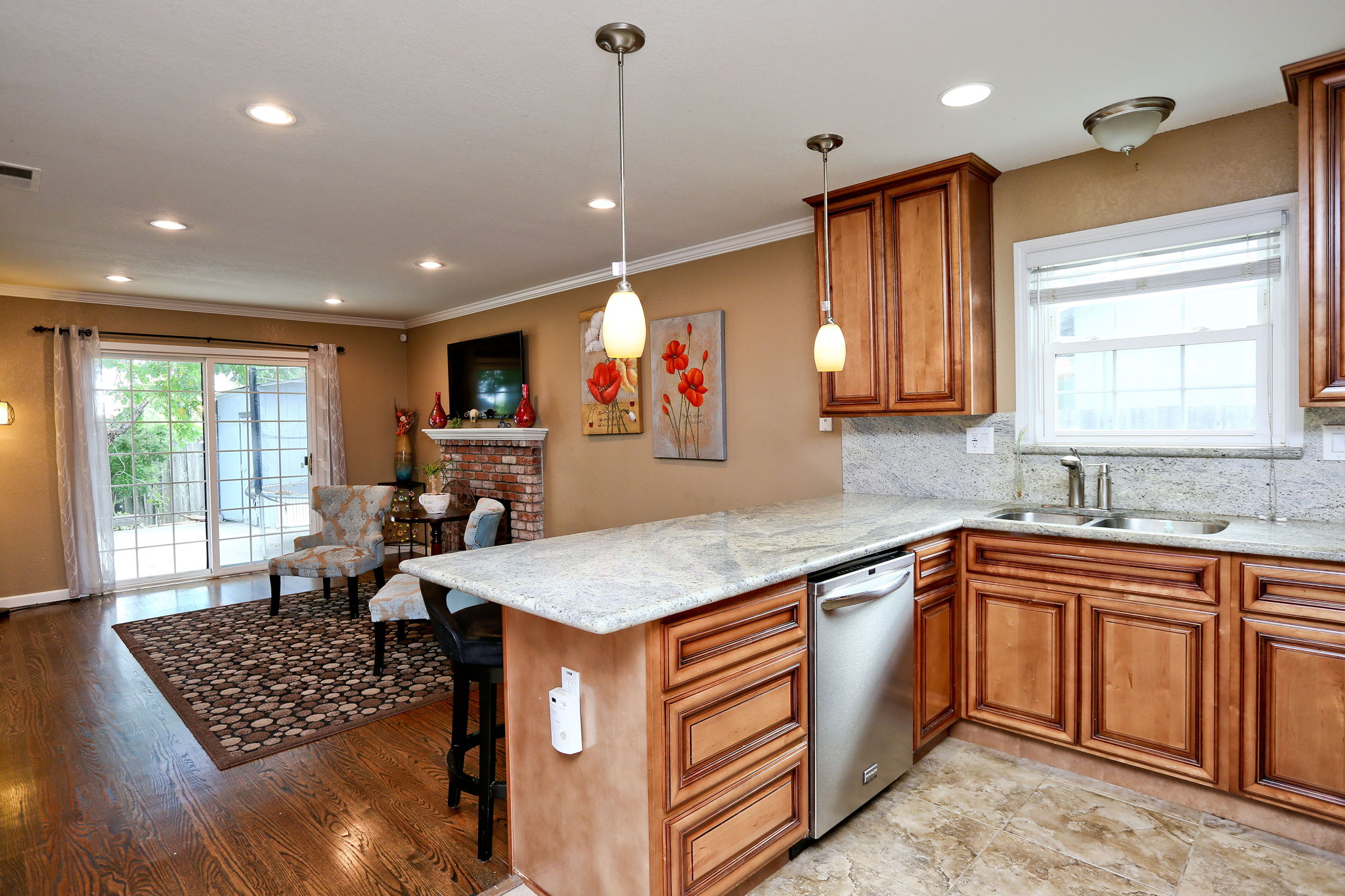 1236 New Hampshire Dr, Concord, CA 94521, US Photo 13