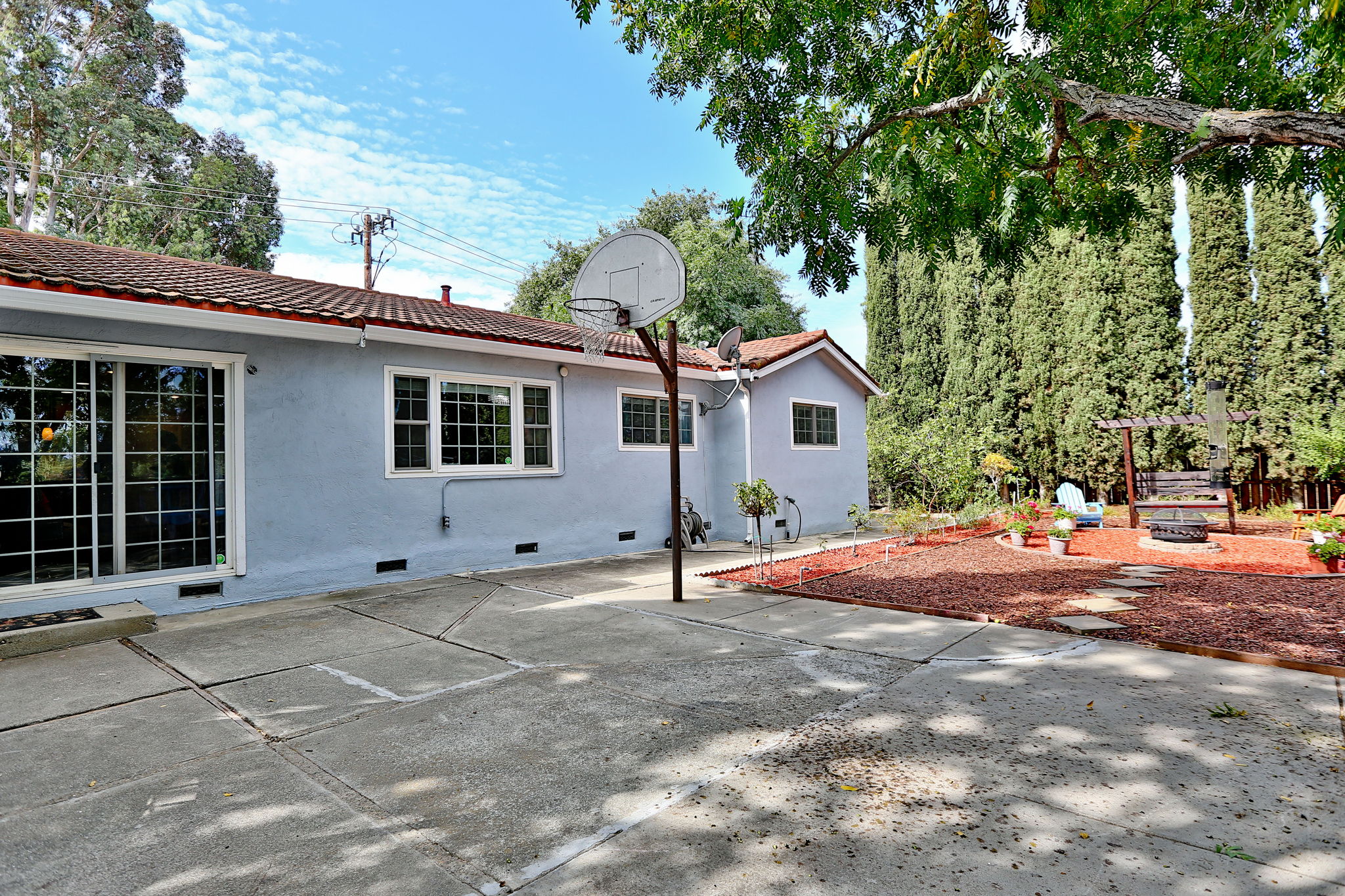 1236 New Hampshire Dr, Concord, CA 94521, US Photo 23