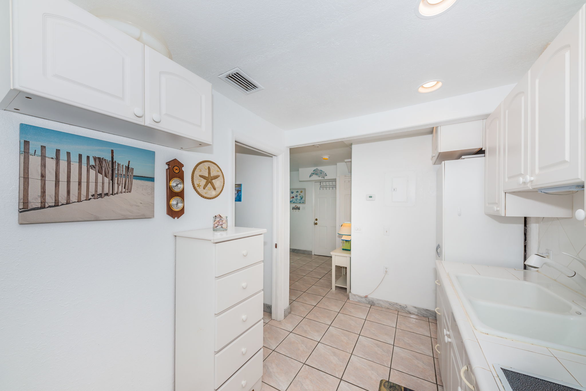 Kitchen 6