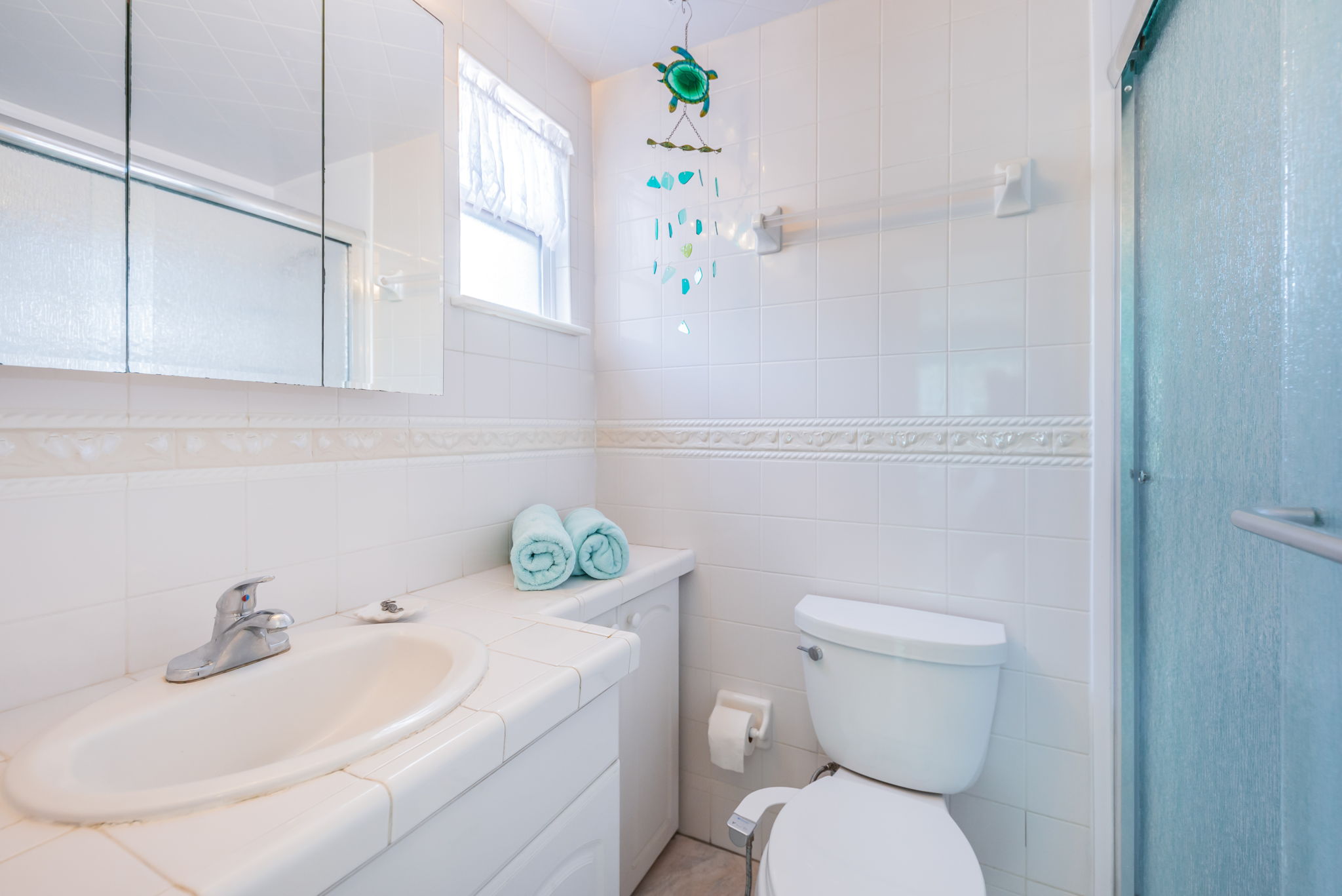 Bathroom 1a-2