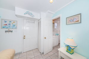 Foyer 2-2