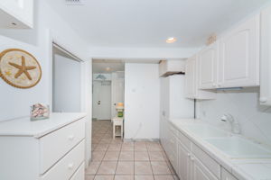 Kitchen 5-3
