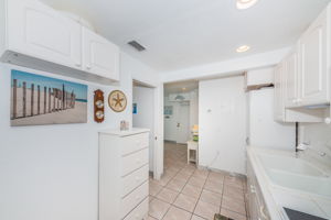 Kitchen 6