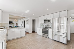 1717 S Jackson Ave, Tacoma, WA 98465, US Photo 17