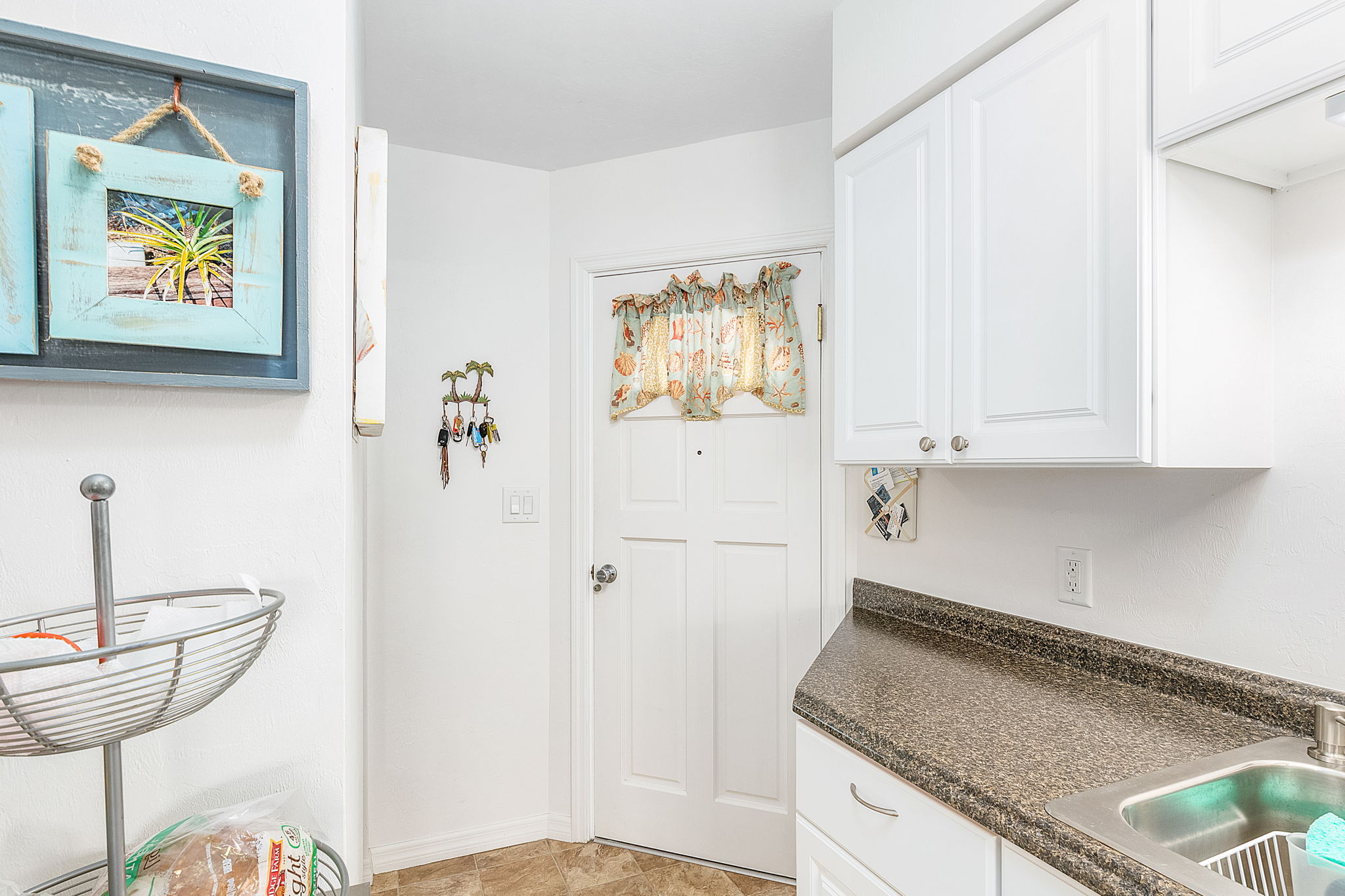 3211 Stringfellow Rd Unit #105, Saint James City, FL 33956, US Photo 6