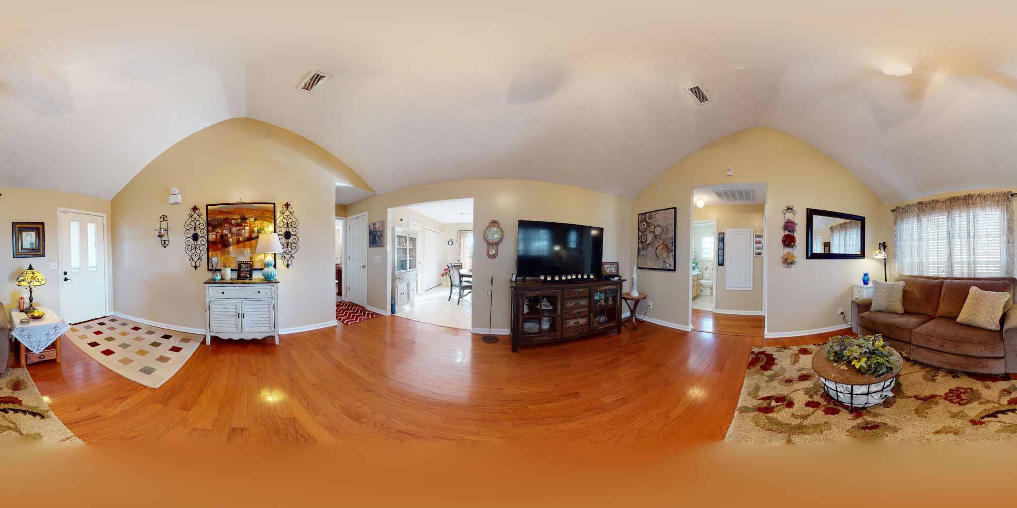 360 - Living Room