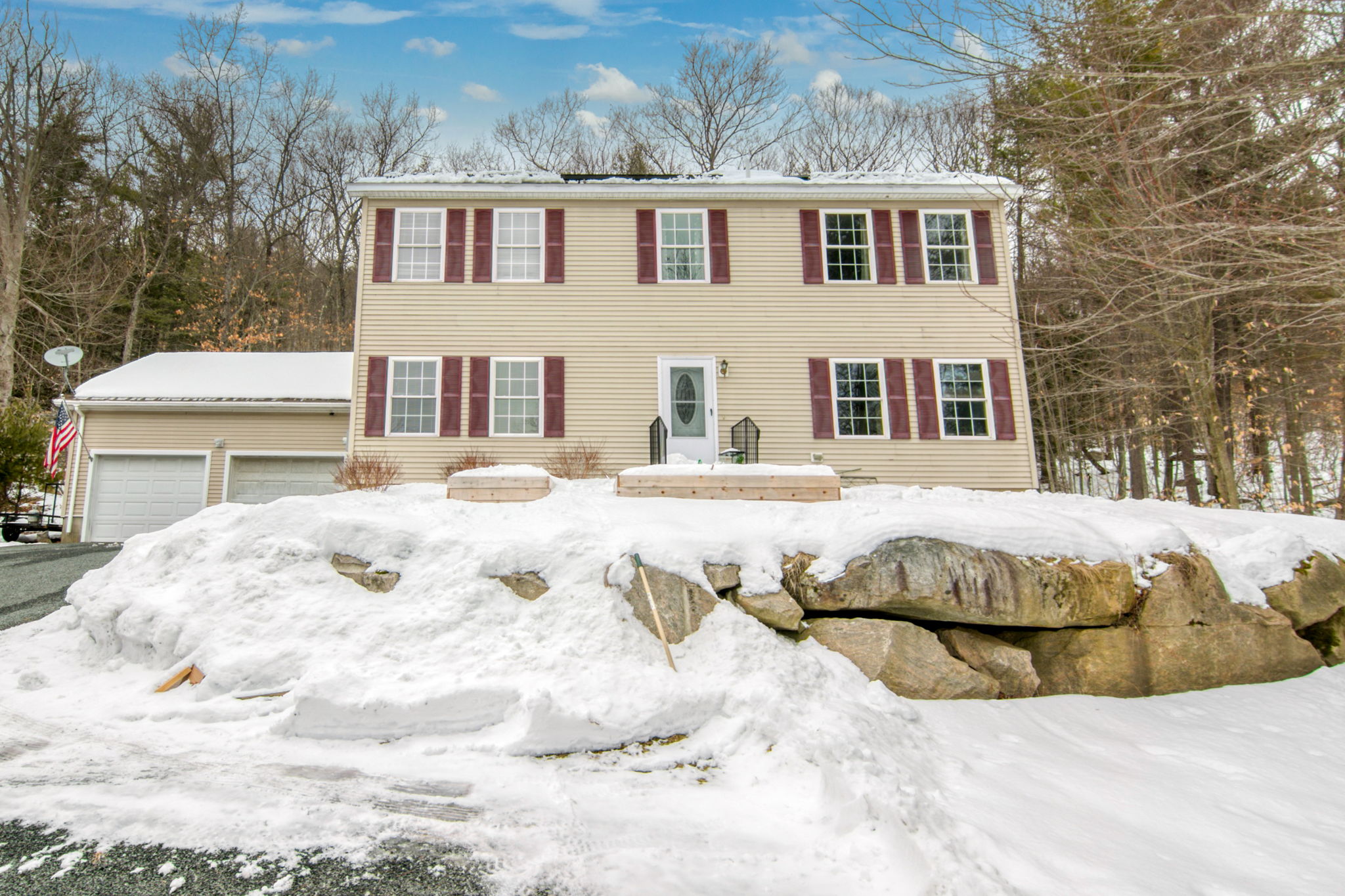 11 Mountain Rd, Erving, MA 01344 Seven Roads Real Estate Media