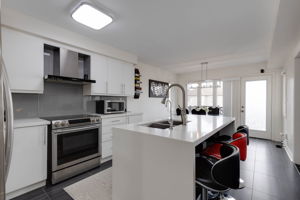 30 Willoughby Way, New Tecumseth, ON L0L 1L0, CA Photo 2