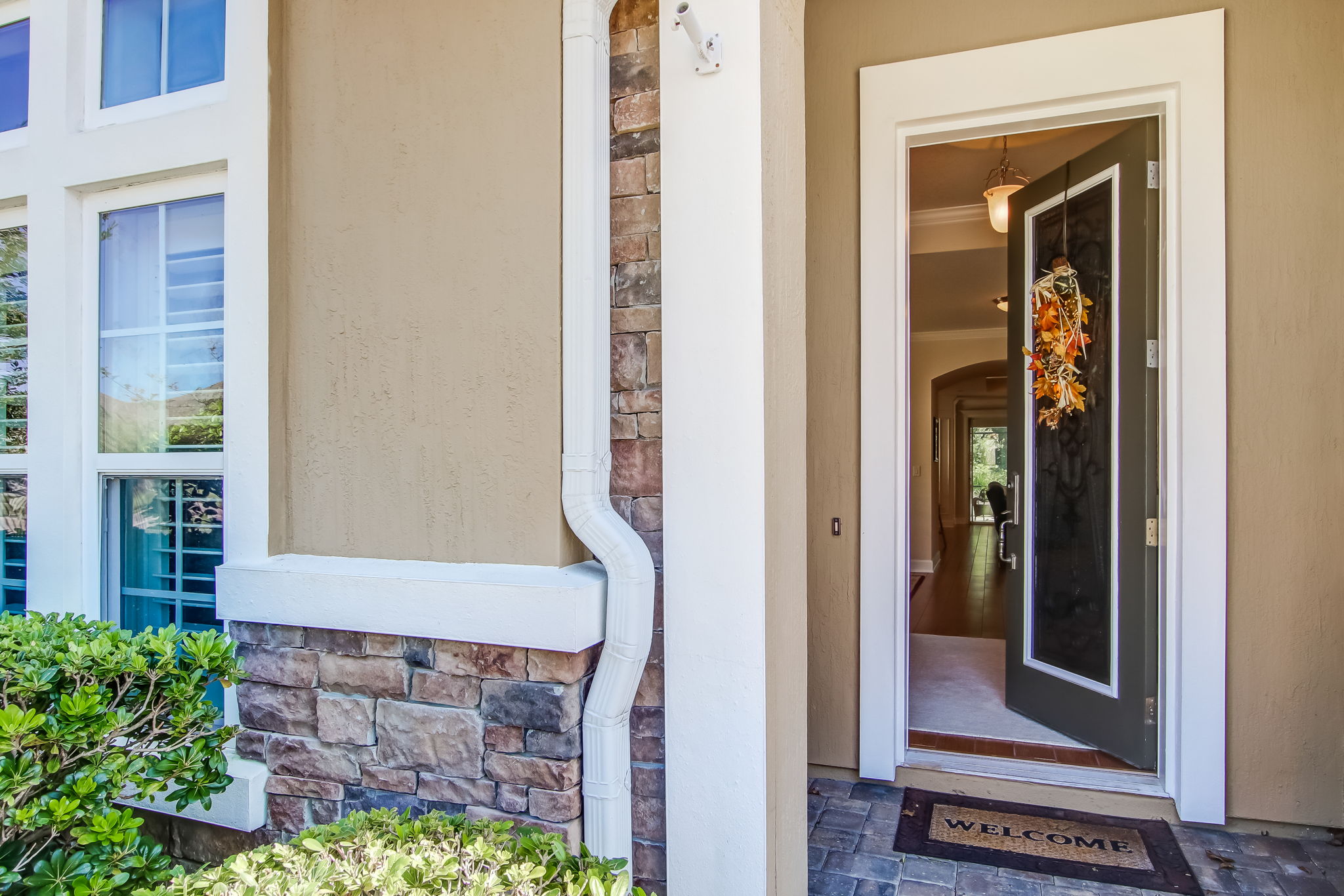Front Entry Detail