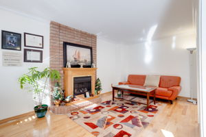 206 Forsyth Rd, Newmarket, ON L3Y 7Y1, CA Photo 6