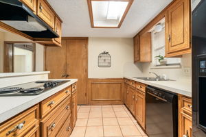 7605 Swiss Way, Rowlett, TX 75089, US Photo 11