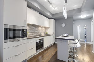 21 Widmer St - Unit 3108, Toronto, ON M5V 0B8, CA Photo 6