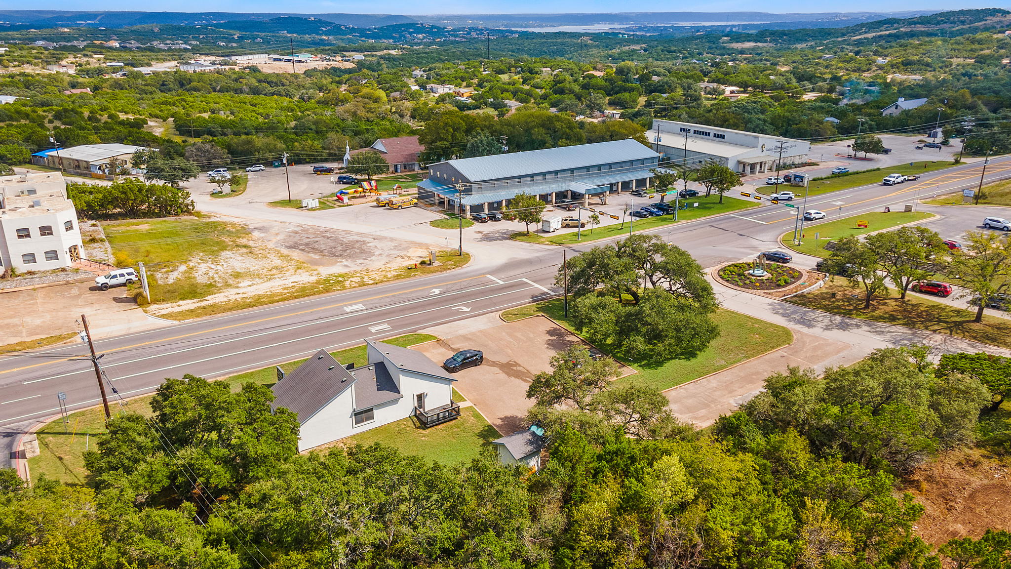 6304 Lohman Ford Rd, Lago Vista, TX 78645