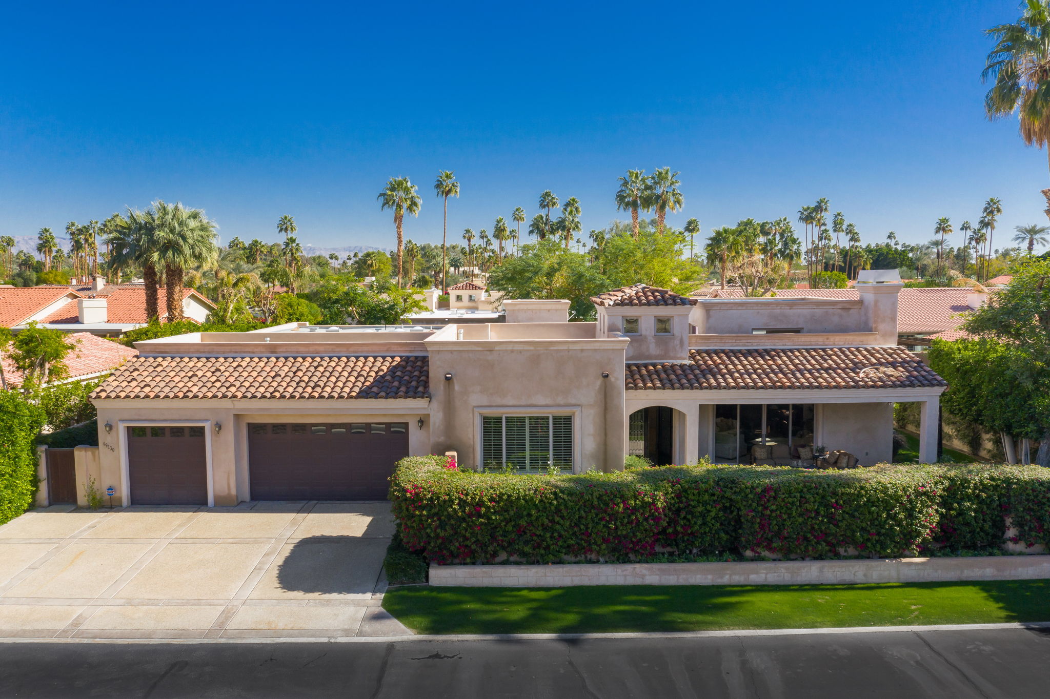 49130 Eisenhower Dr, La Quinta, CA 92253, US Photo 3