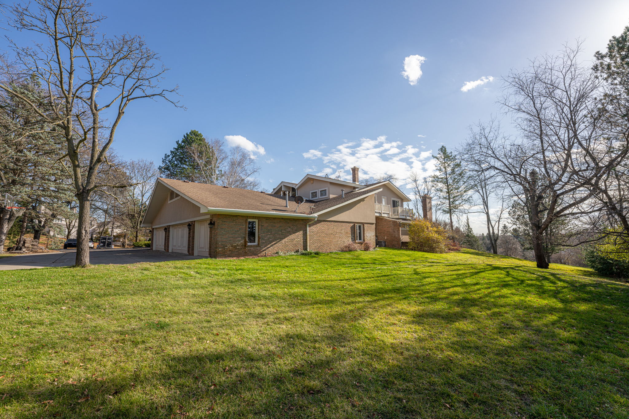 788 Dutton Rd, Rochester Hills, MI 48306 Great Lakes Aerial Video
