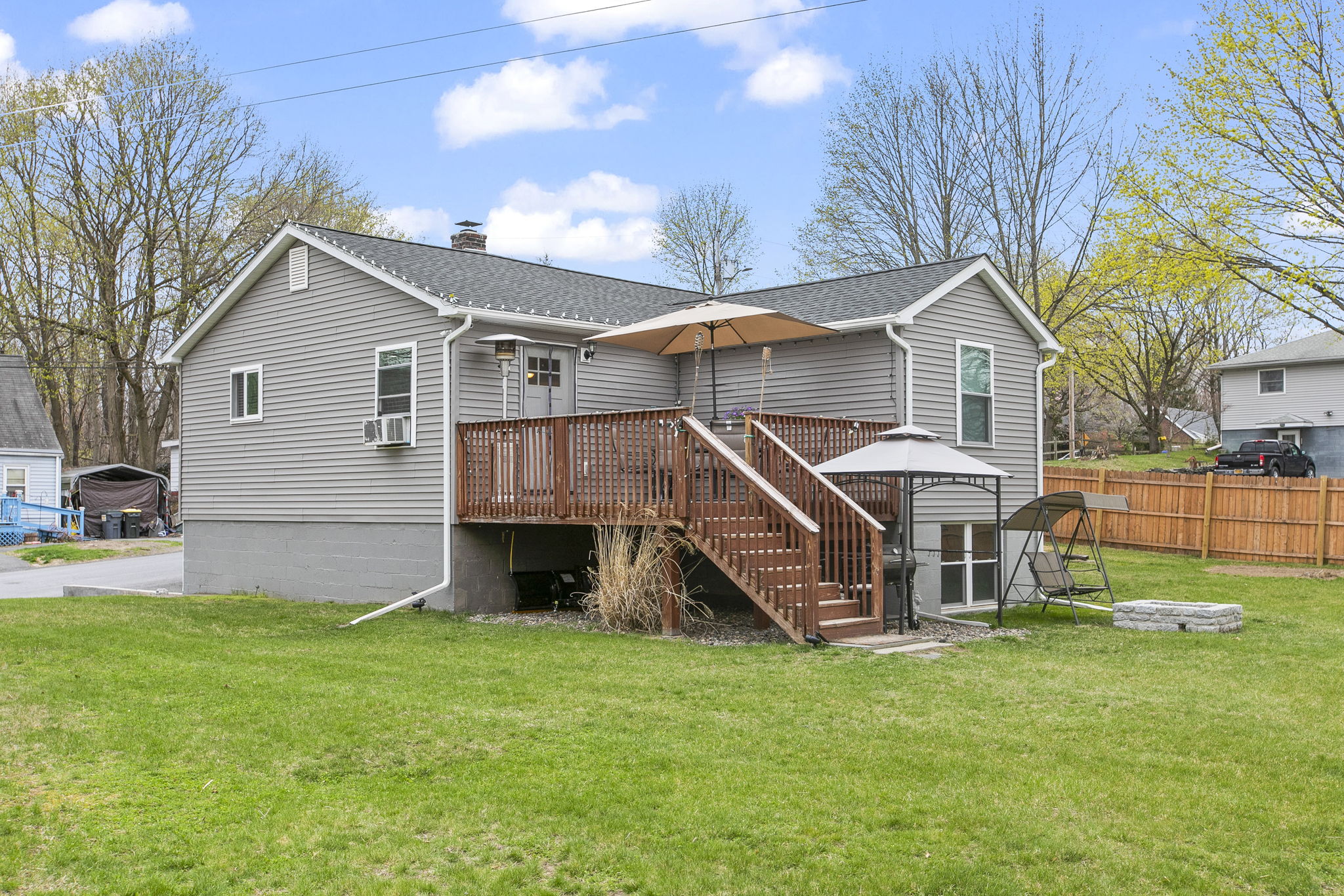 170 Sunset Dr, Port Ewen, NY 12466 Real Estate Media