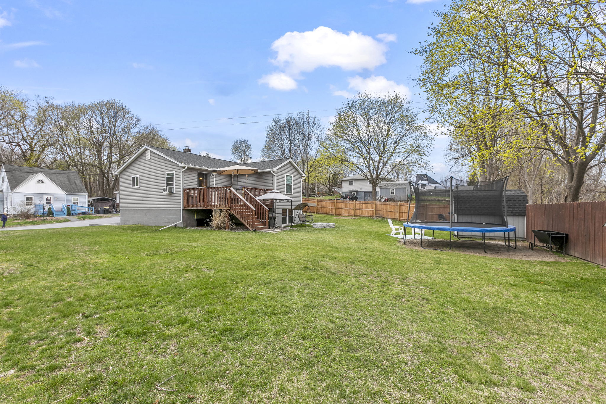 170 Sunset Dr, Port Ewen, NY 12466 Real Estate Media