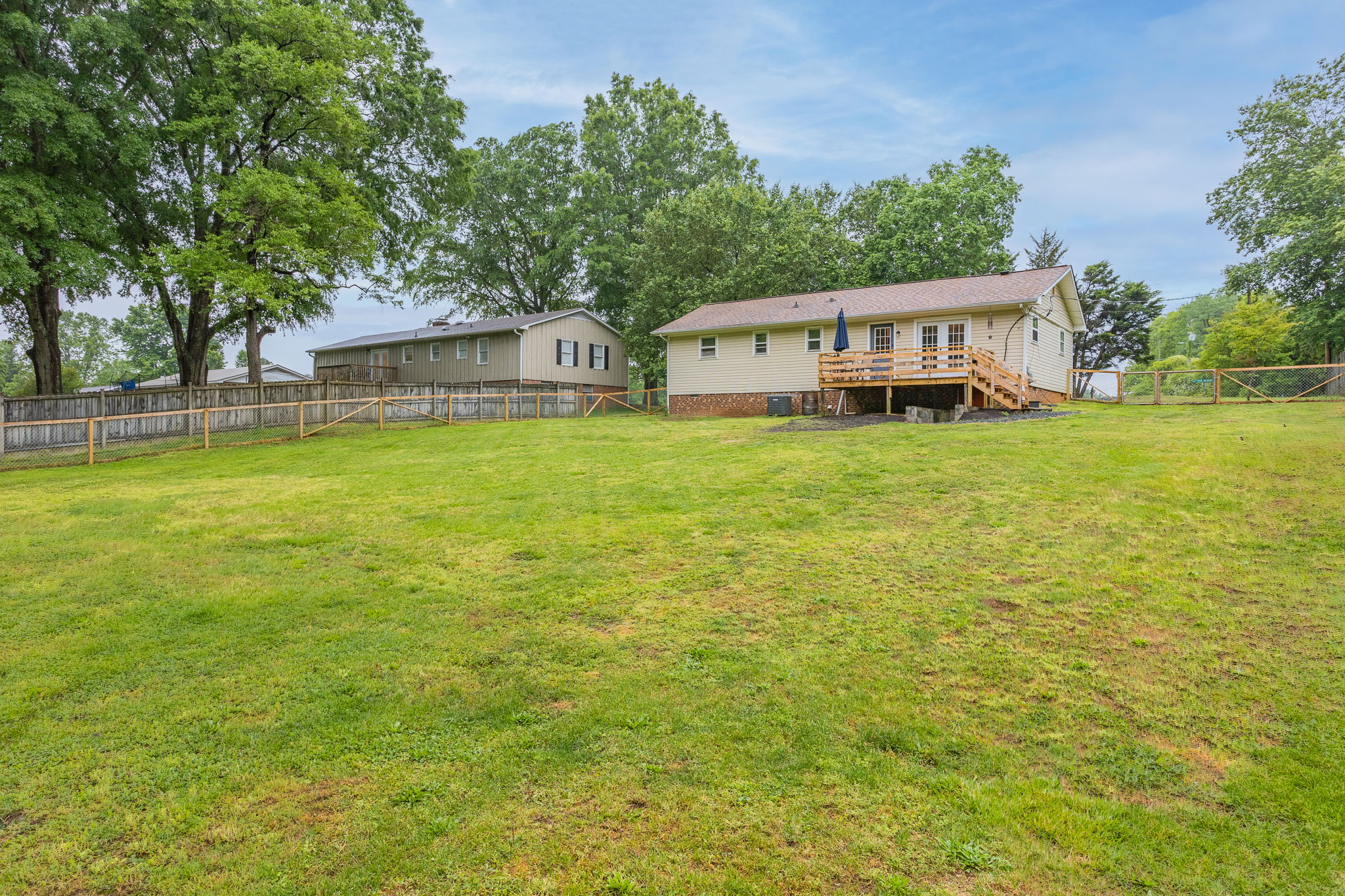 4252 Quail Meadow Dr, Sophia, NC 27350 MM Triad Photography