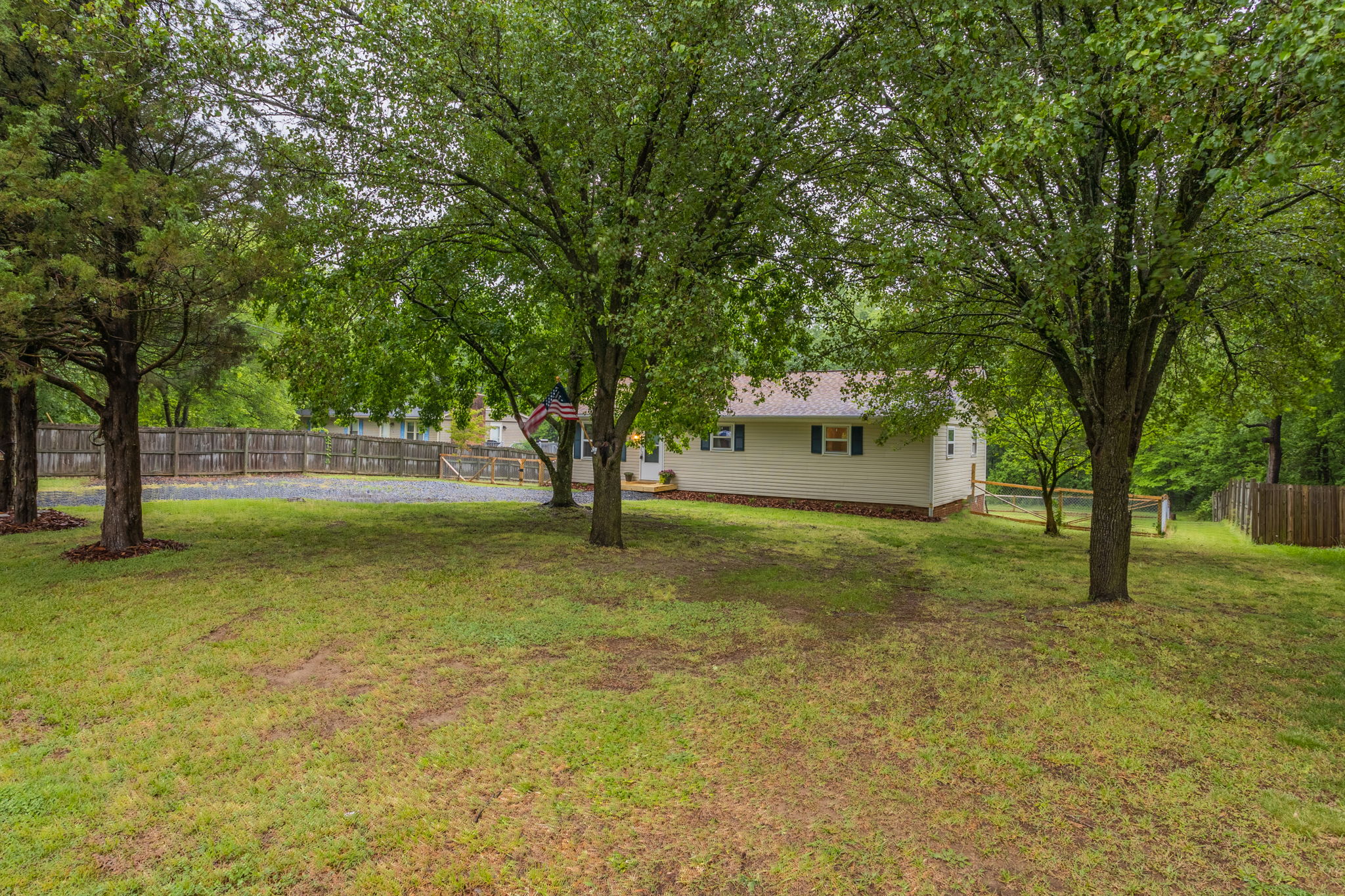 4252 Quail Meadow Dr, Sophia, NC 27350 MM Triad Photography