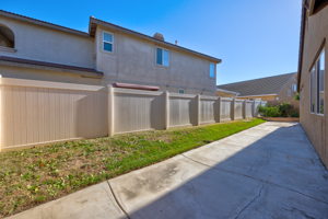 6452 Caxton St, Eastvale, CA 91752, USA Photo 40