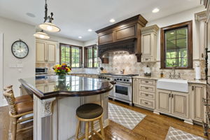 917 Drexel Ln, Bryn Mawr, PA 19010, US Photo 18