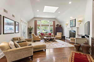 917 Drexel Ln, Bryn Mawr, PA 19010, US Photo 22