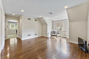 917 Drexel Ln, Bryn Mawr, PA 19010, US Photo 32