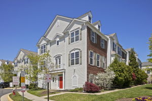 5112 Centreville Farms Rd, Centreville, VA 20120, US Photo 4