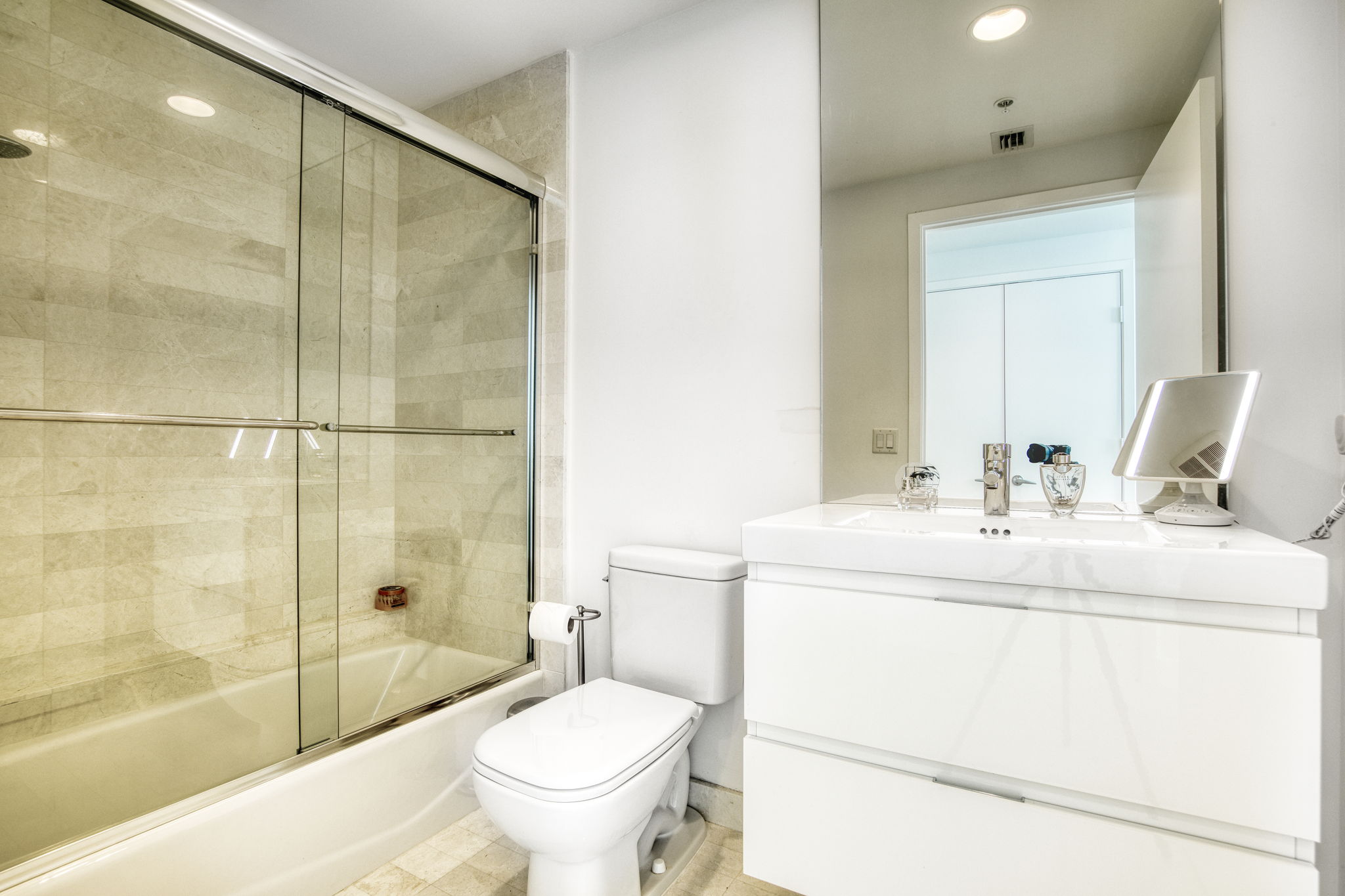 17301 Biscayne Blvd #1209, Aventura, FL 33160, US Photo 15