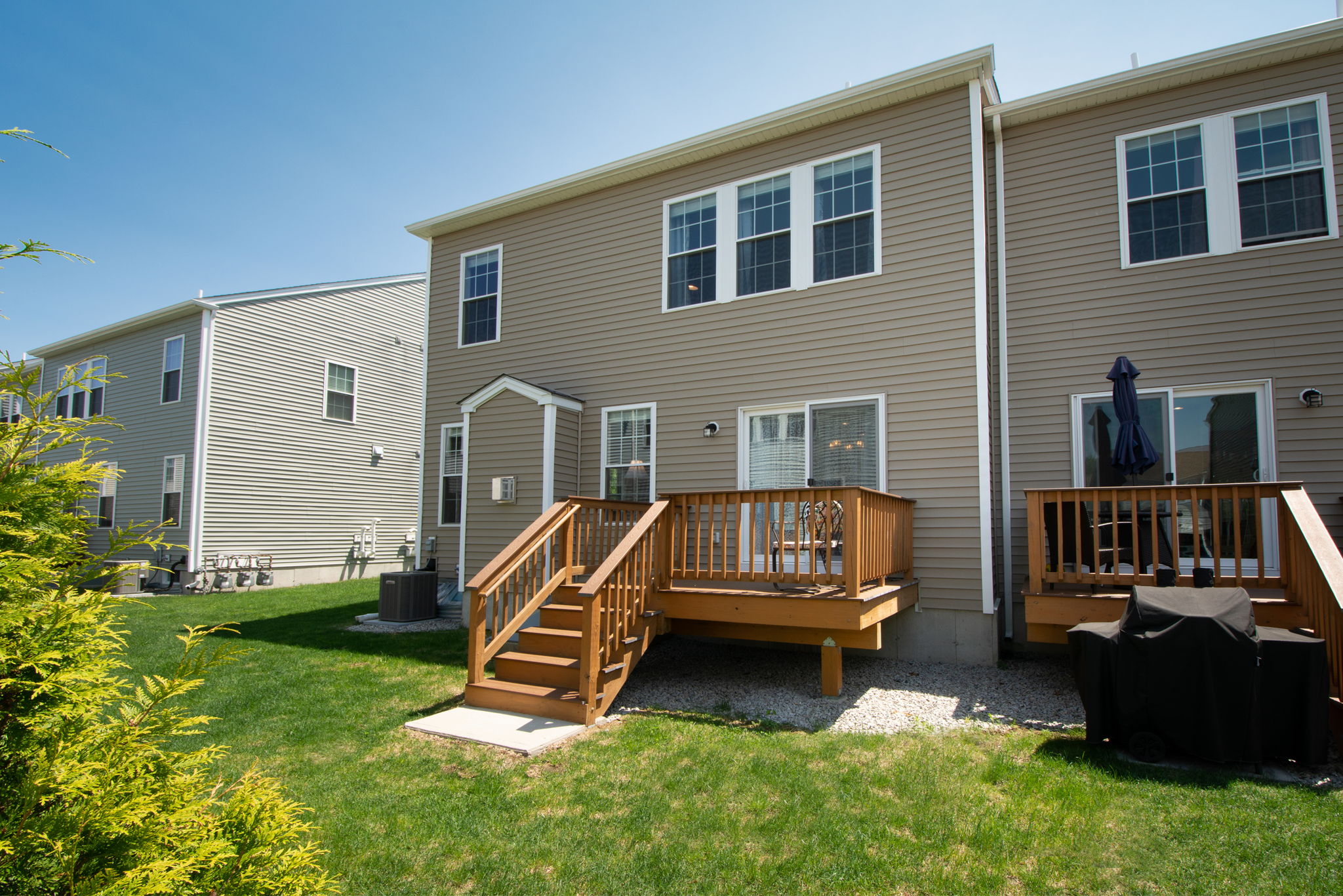 141 Stonehaven Dr, Weymouth, MA 02190 Tom Sheehan Photography