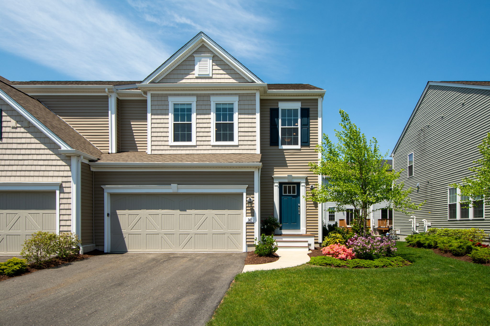 141 Stonehaven Dr, Weymouth, MA 02190 Tom Sheehan Photography