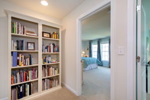 141 Stonehaven Dr, Weymouth, MA 02190, US Photo 28