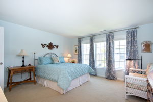 141 Stonehaven Dr, Weymouth, MA 02190, US Photo 23
