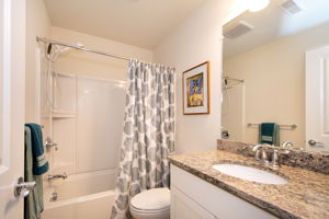 141 Stonehaven Dr, Weymouth, MA 02190, US Photo 21