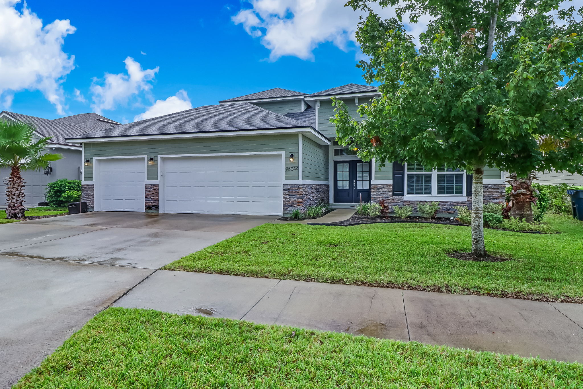 SPACIOUS HERON ISLES HOME ECVT