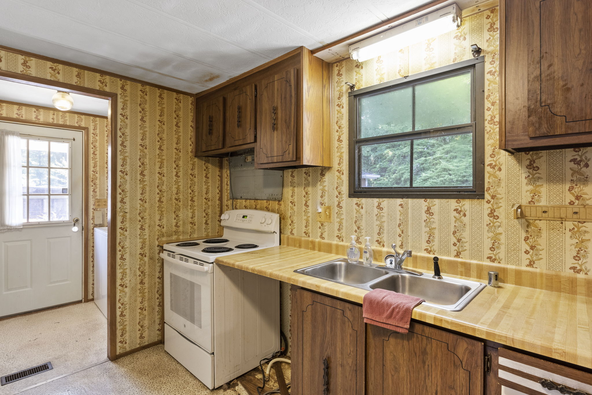 36 Woodscape Dr, Mills River, NC 28759, USA Photo 12