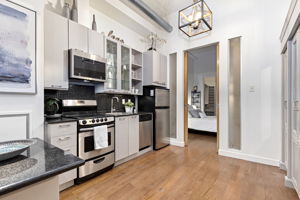 155 Dalhousie St - Unit 632, Toronto, ON M5B 2P7, CA Photo 5
